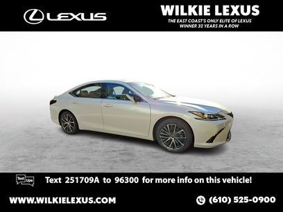 Certified 2023 Lexus ES 350 w/ Premium Package