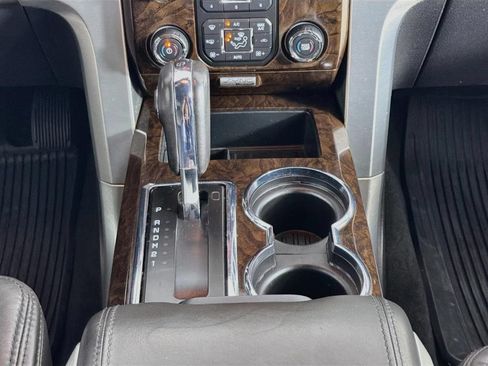 Used 2013 Ford F150 Platinum AWD/4WD image 17