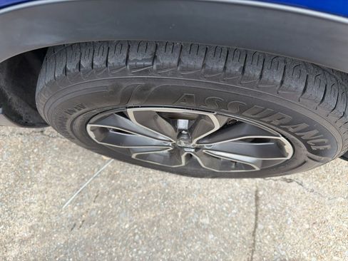 Used 2022 Honda CR-V EX-L image 13