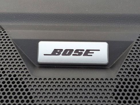 Certified 2025 Chevrolet Colorado ZR2 w/ Technology Package AWD/4WD image 24