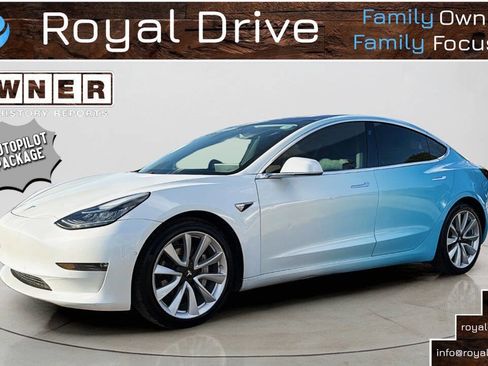 Used 2018 Tesla Model 3 Long Range image 1
