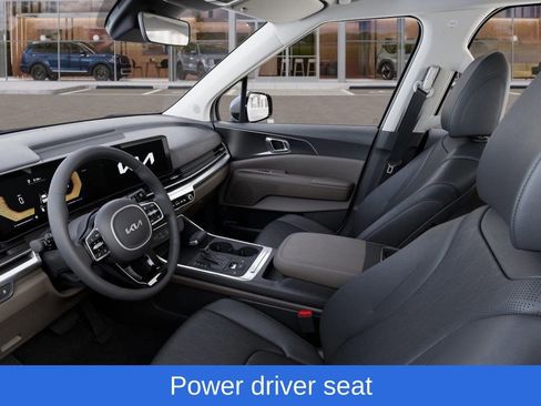 New 2026 Kia Carnival image 18