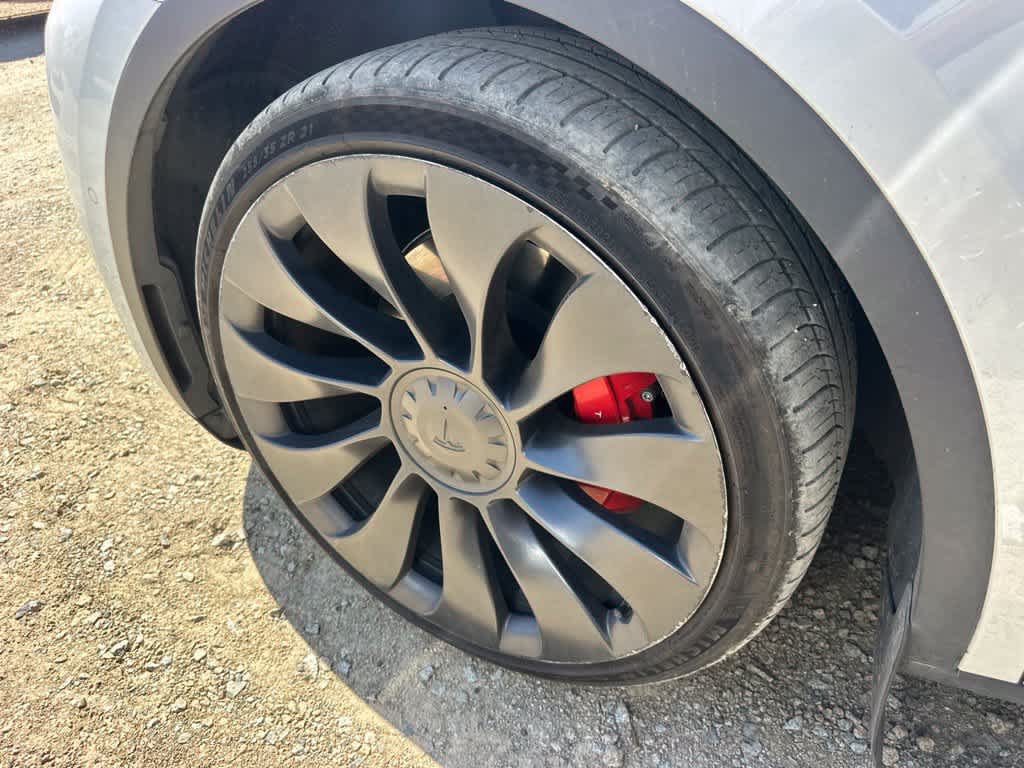 Used 2022 Tesla Model Y Performance AWD/4WD image 5