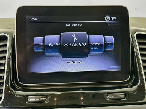 Used 2018 Mercedes-Benz GLE 350 image 15