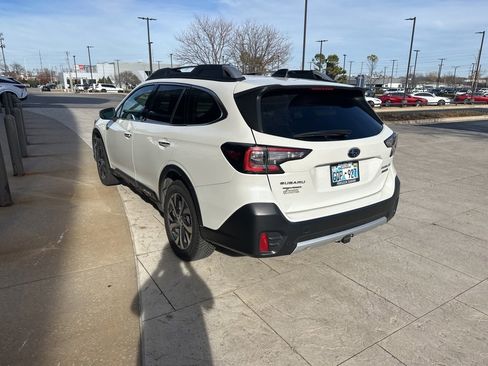 Used 2022 Subaru Outback Touring w/ Tech Package 2 image 3