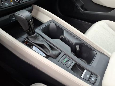 Used 2025 Honda Accord SE image 18
