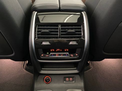 New 2026 BMW X7 M60i image 29