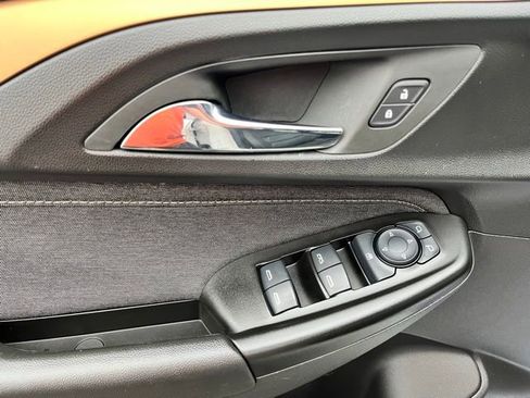 Used 2023 Chevrolet TrailBlazer ACTIV image 16