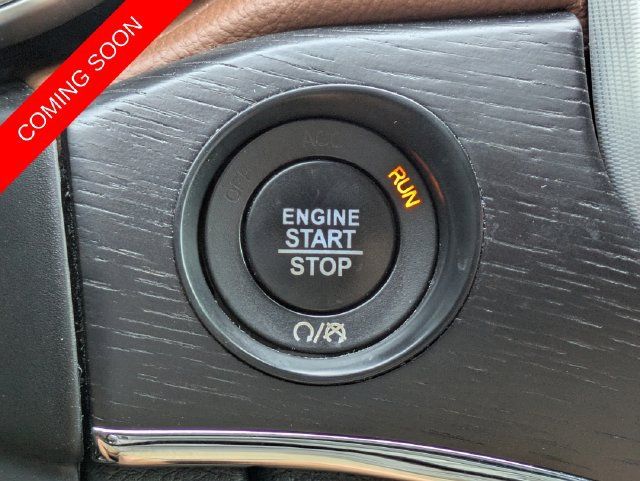 Certified 2018 Jeep Grand Cherokee Summit AWD/4WD image 31