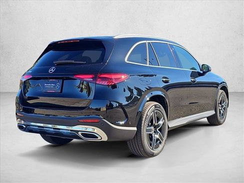 New 2026 Mercedes-Benz GLC 300 image 2