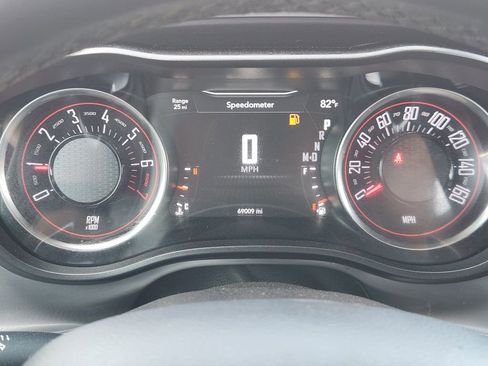 Used 2022 Dodge Challenger GT w/ Plus Package image 16