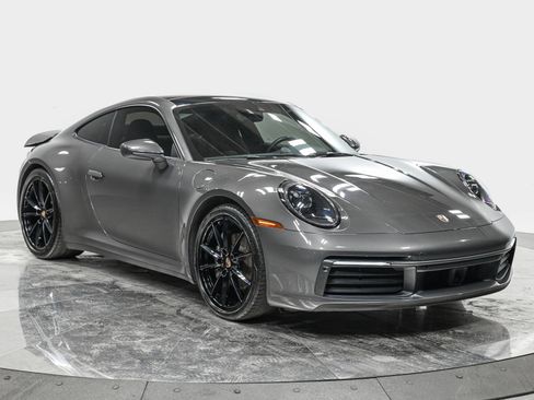 Used 2020 Porsche 911 Carrera RWD image 8