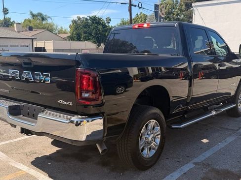 Used 2026 RAM 2500 Big Horn AWD/4WD image 5