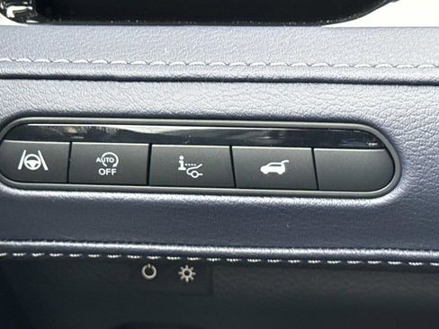 New 2026 INFINITI QX80 SPORT 4D Sport Utility image 13