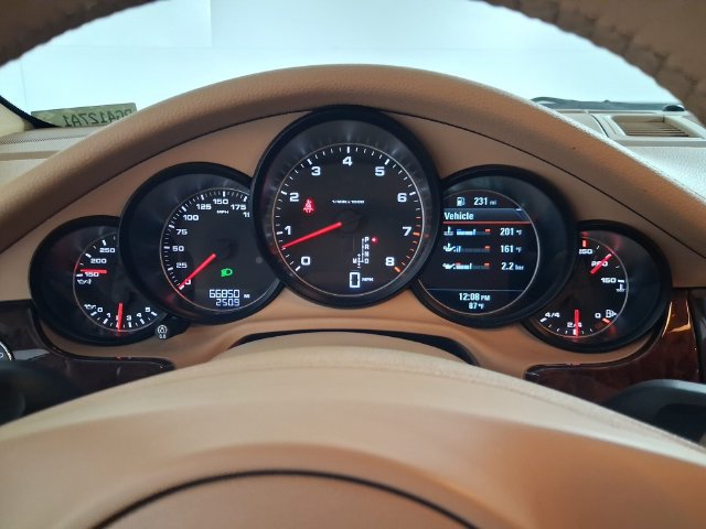 Used 2012 Porsche Panamera 4 image 20