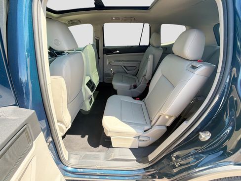 Used 2021 Volkswagen Atlas SEL AWD/4WD image 30