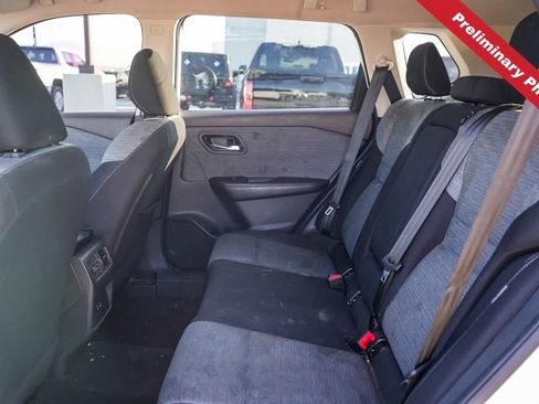 Used 2023 Nissan Rogue SV FWD image 12