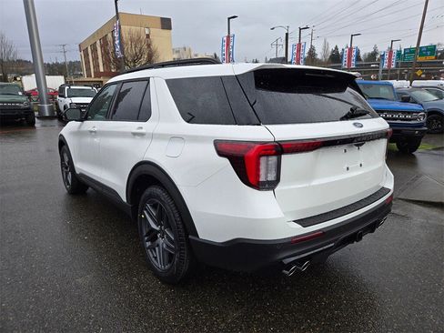 New 2025 Ford Explorer ST w/ Sun And Sound Package image 7