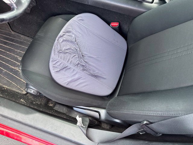 Used 2016 MAZDA MX-5 Miata Sport RWD image 11