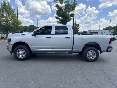 New 2026 RAM 2500 Tradesman AWD/4WD image 10