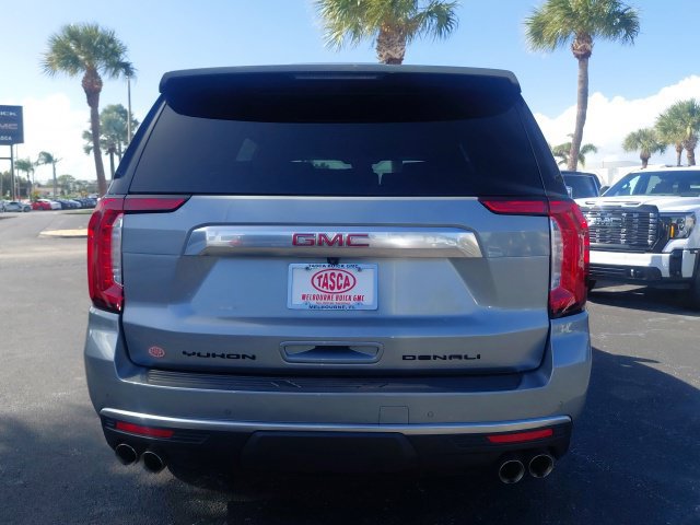 Used 2024 GMC Yukon Denali AWD/4WD image 10