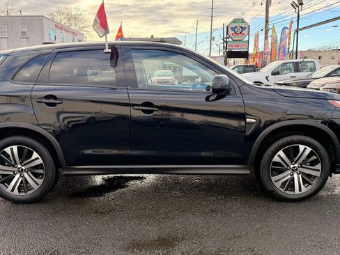 Used 2023 Mitsubishi Outlander Sport ES image 11