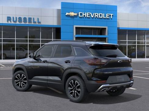 New 2026 Chevrolet TrailBlazer ACTIV w/ Convenience Package FWD image 3