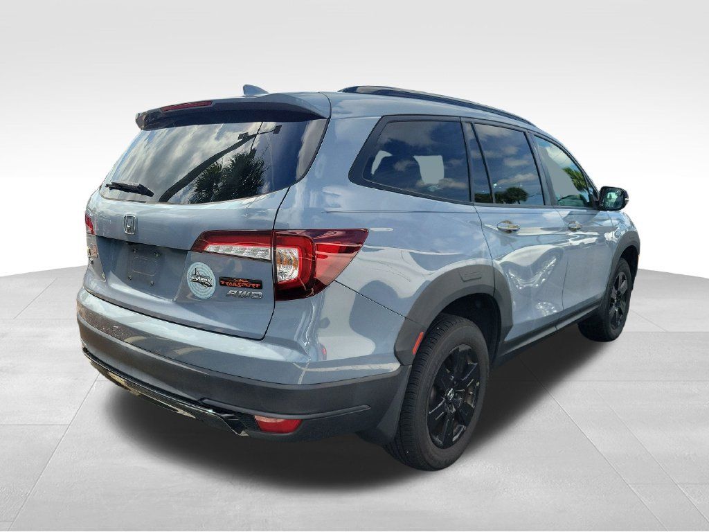 Certified 2022 Honda Pilot TrailSport image 13