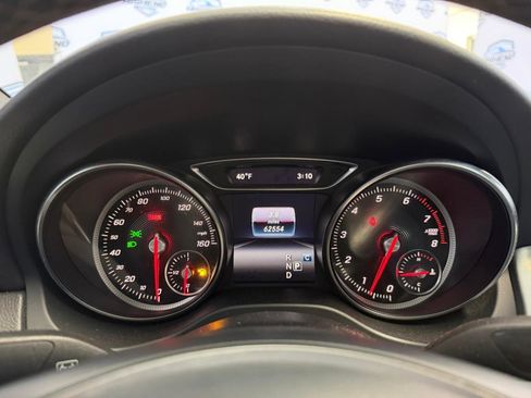 Used 2018 Mercedes-Benz CLA 250 4MATIC w/ Premium Package image 36