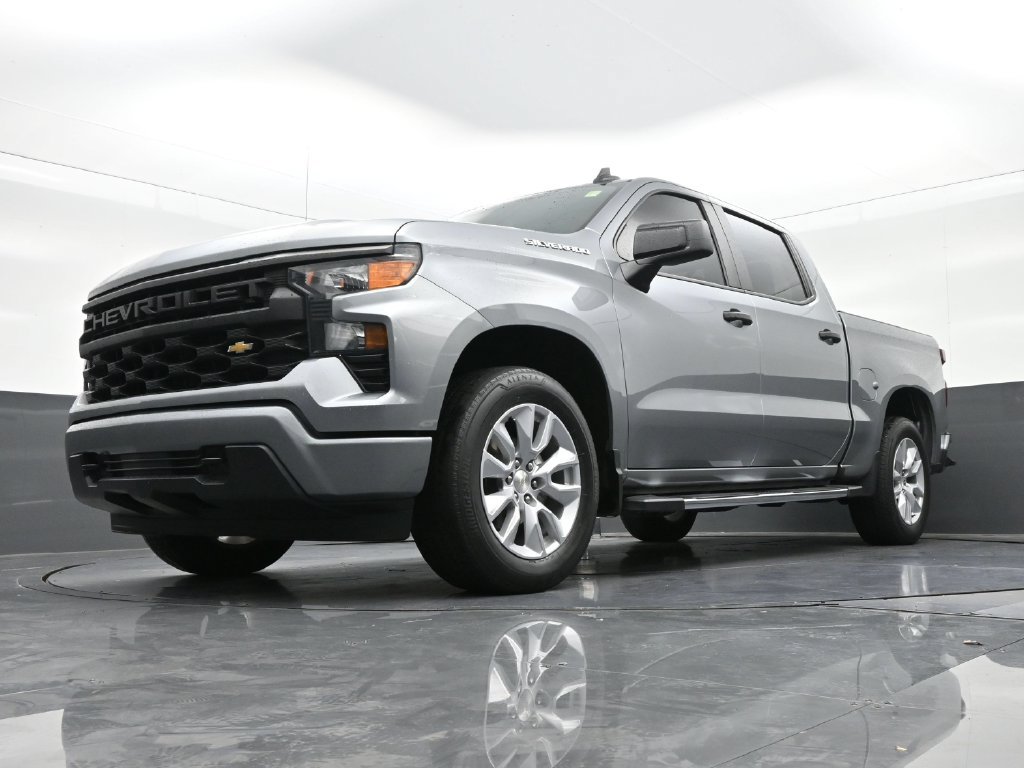 Used 2023 Chevrolet Silverado 1500 Custom RWD image 23