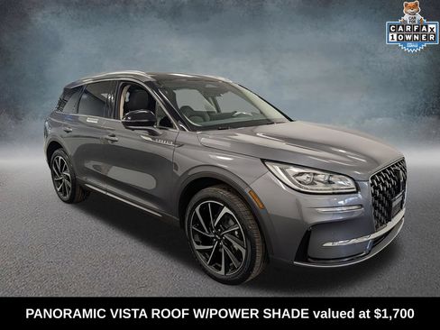 Used 2023 Lincoln Corsair Reserve w/ Equipment Group 201A AWD/4WD image 3