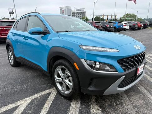 Used 2023 Hyundai Kona SEL AWD/4WD image 7