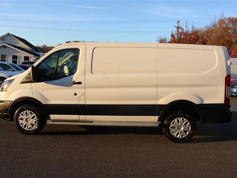Used 2024 Ford Transit 250 250 w/ Exterior Upgrade Package image 5