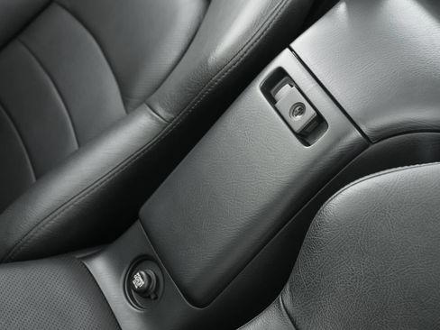 Used 2007 Honda S2000 image 87