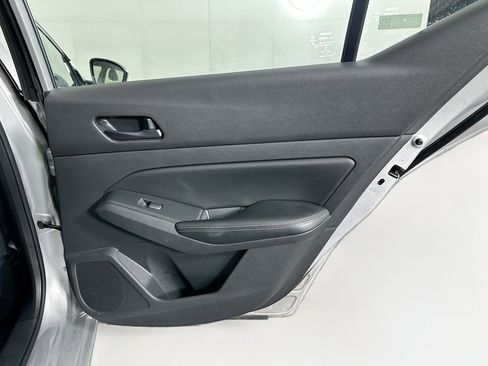 Used 2024 Nissan Altima 2.5 SV image 28