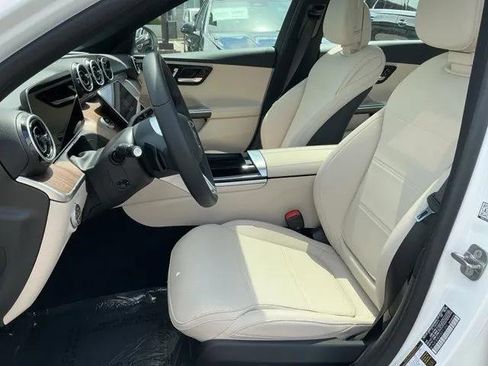 New 2025 Mercedes-Benz C 300 4MATIC Sedan image 13