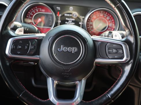Used 2021 Jeep Wrangler Unlimited Rubicon AWD/4WD image 25