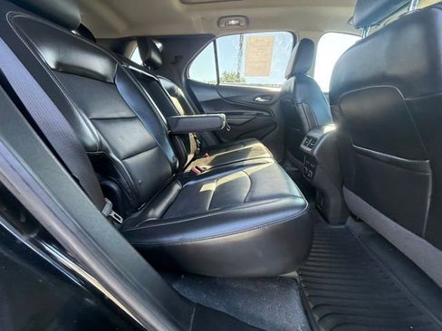 Used 2018 Chevrolet Equinox Premier image 14