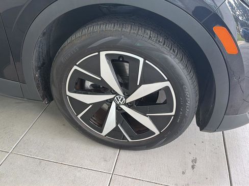 Certified 2023 Volkswagen ID.4 Pro S AWD/4WD image 10