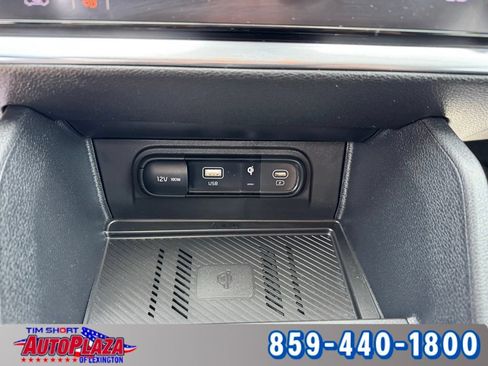 Used 2023 Kia Sportage EX AWD/4WD image 30