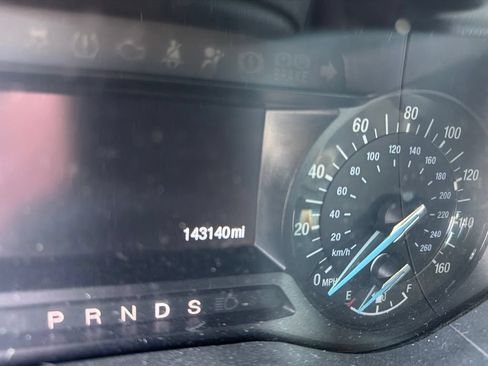 Used 2015 Ford Fusion SE w/ Equipment Group 202A FWD image 7