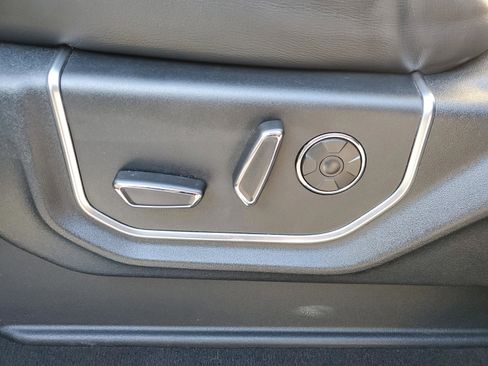 Used 2021 Ford F250 Limited image 20