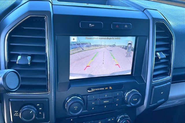 Used 2018 Ford F150 XLT w/ Equipment Group 302A Luxury AWD/4WD image 17