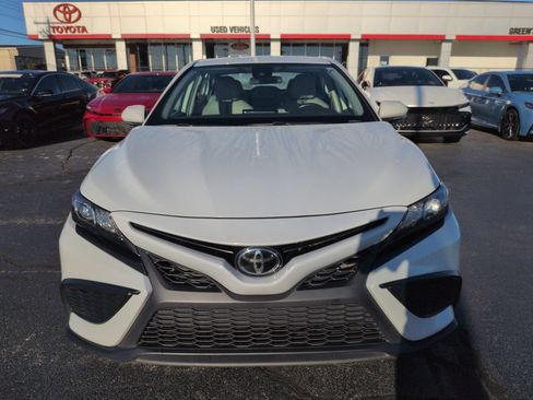 Certified 2024 Toyota Camry SE FWD image 8