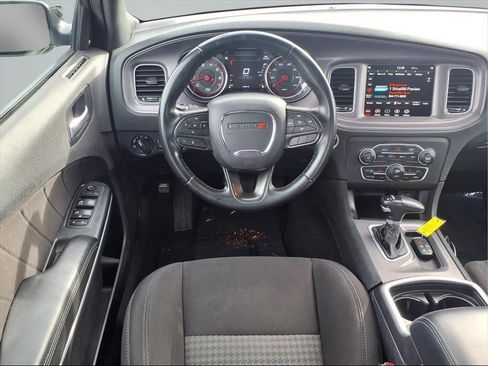 Used 2023 Dodge Charger GT image 5