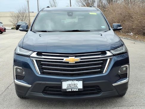 Used 2023 Chevrolet Traverse LT image 34