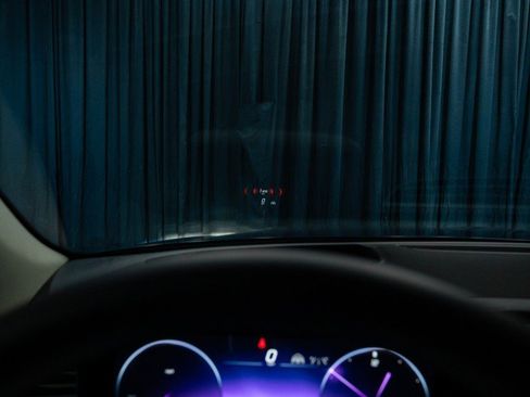 New 2026 Mercedes-Benz GLS 580 4MATIC image 16