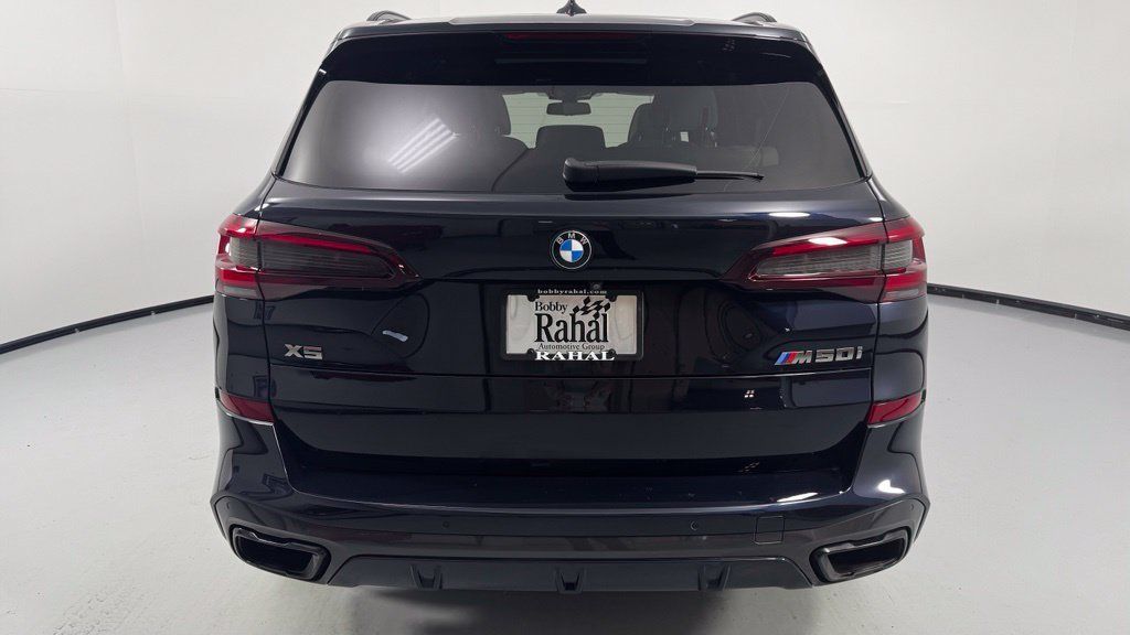 Used 2021 BMW X5 M50i w/ Executive Package AWD/4WD image 6