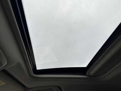 Used 2023 MAZDA CX-5 AWD 2.5 S w/ Premium Package image 3