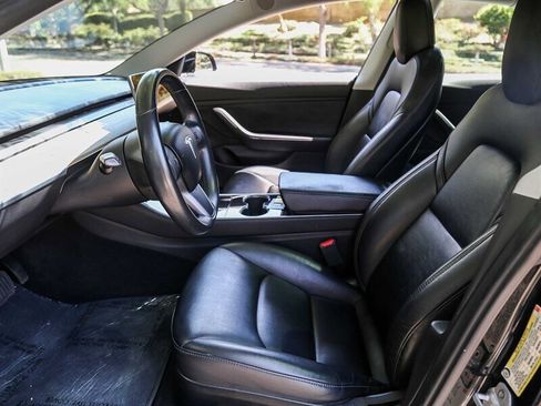 Used 2018 Tesla Model 3 Mid Range RWD image 20